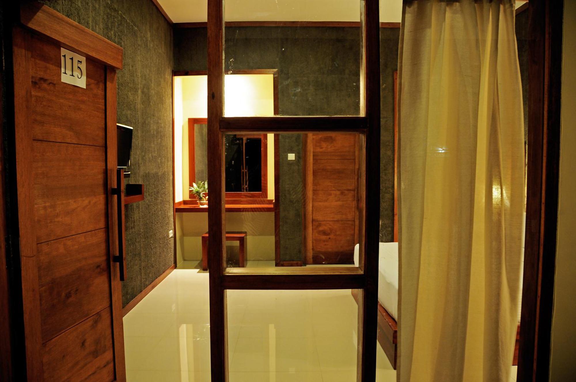 Hotel Good Heart à Gili Trawangan Extérieur photo